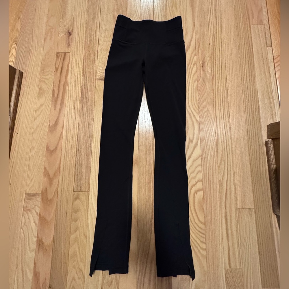 Athleta Women's Black Aura Split Pant